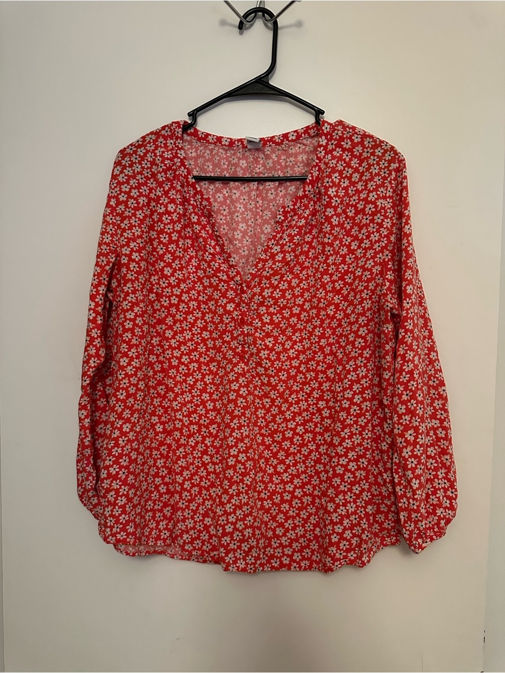 Old Navy Red Floral V-Neck Blouse